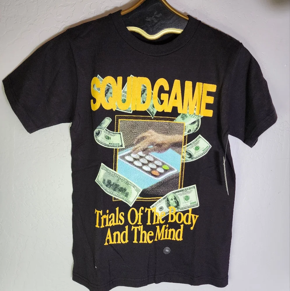 Market x Squid Game Black Tee Size Small